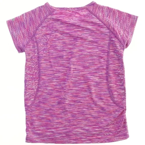 Kortærmet sportstrøje fra H&M (str. 122)