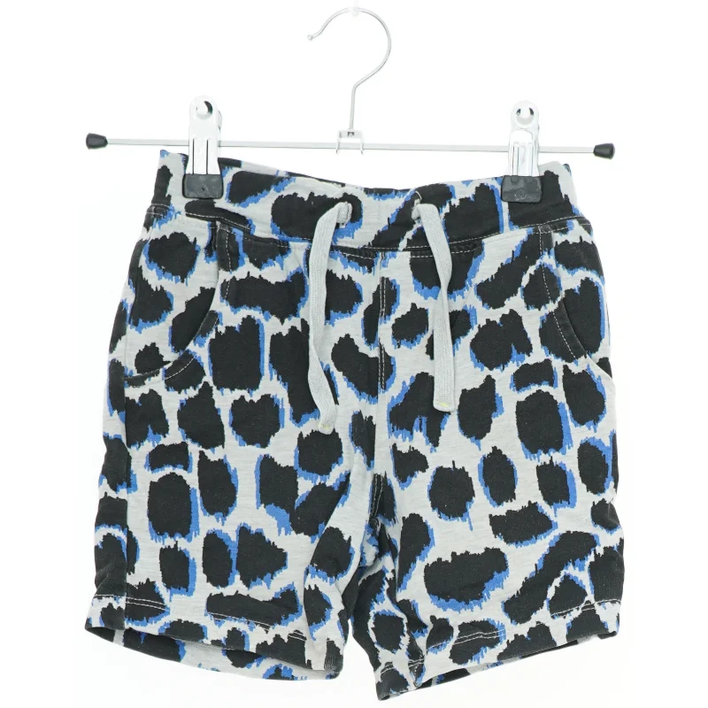 Børneshorts med mønster fra Name It (str. 104)