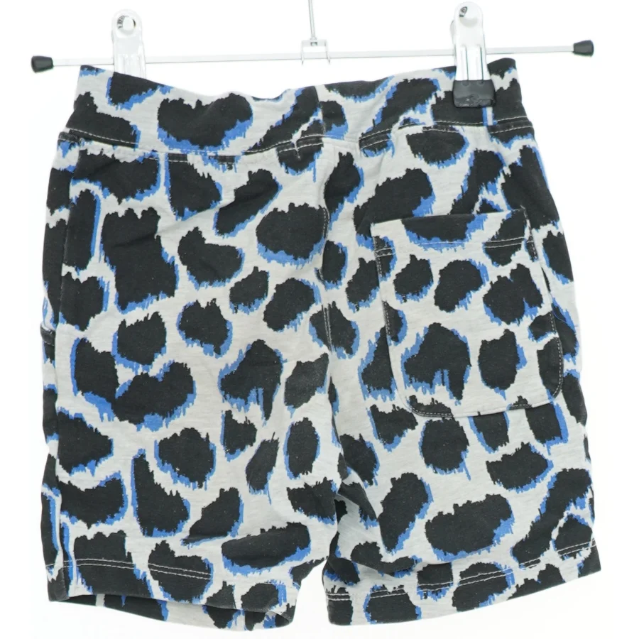 Børneshorts med mønster fra Name It (str. 104)