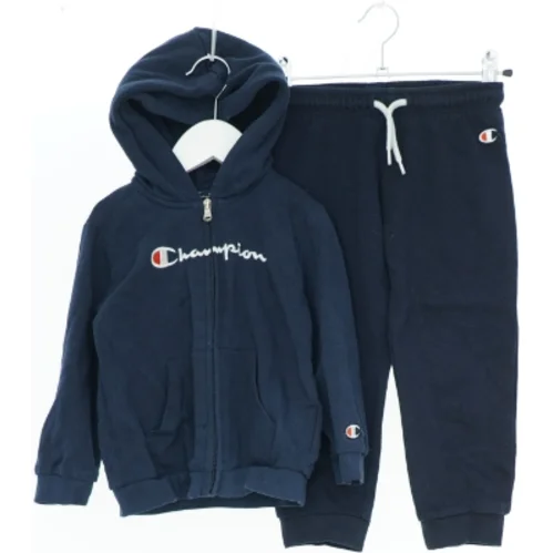 Champion tracksuit til børn fra Champion (str. 98)