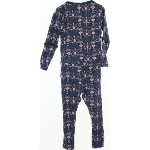 Heldragt med blomstermønster fra Small Rags (str. 116)