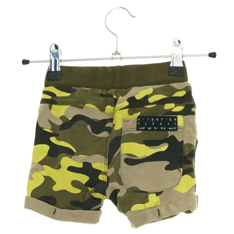 Shorts fra Basic needs (str. 80 cm)