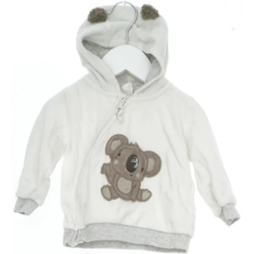 Hvid hættetrøje med koala motiv fra H&M (str. 68)