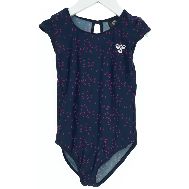 Badedragt med mønster fra Hummel (str. 110)