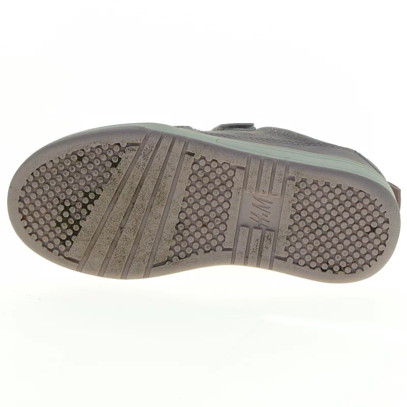 Børnesko med velcrolukning fra H&M (str. 27)