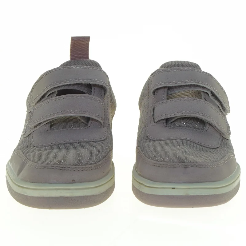 Børnesko med velcrolukning fra H&M (str. 27)