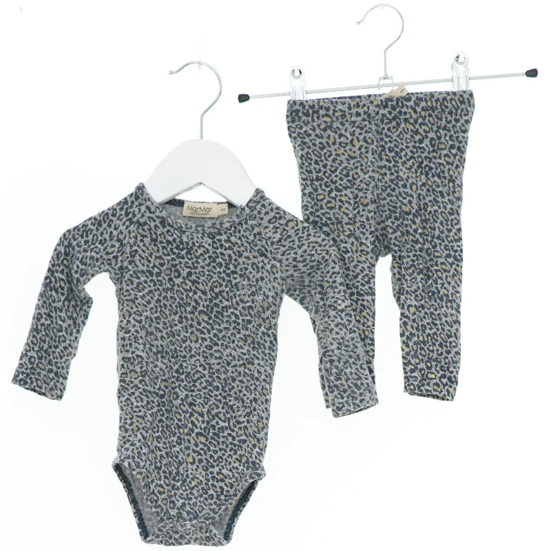 Sæt med bluse og leggings med leopardmønster fra MarMar (str. 62)
