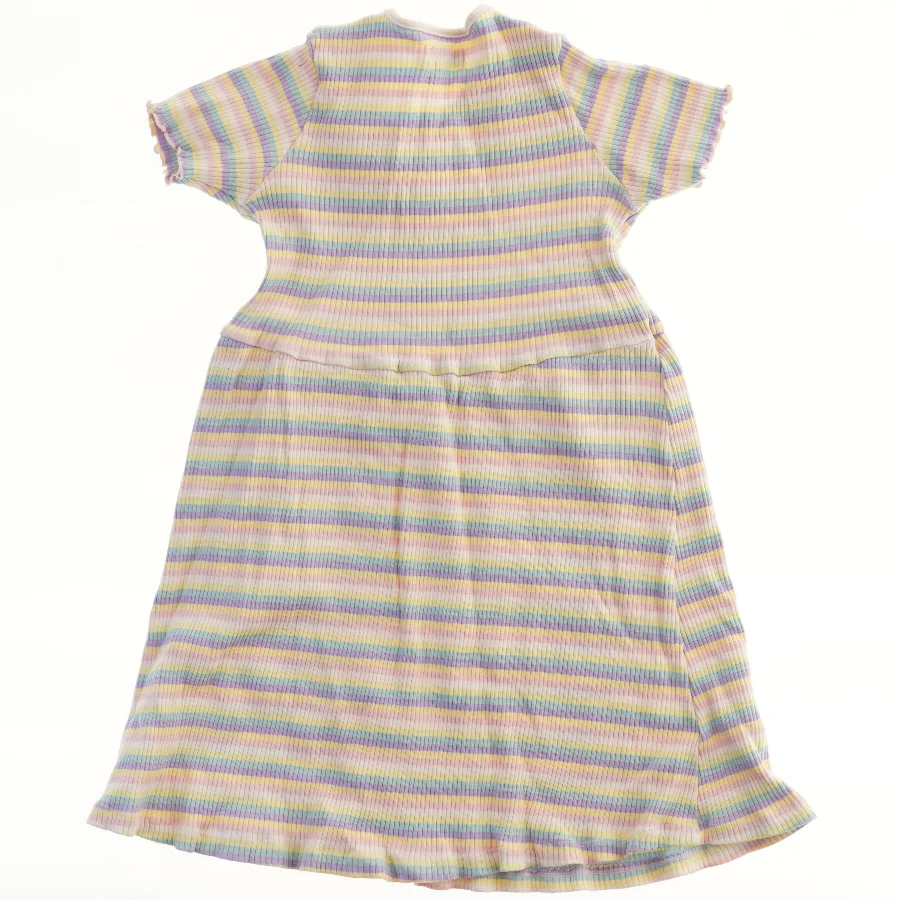 Kjole med striber fra LIBERTÉ Ami (str. 128)