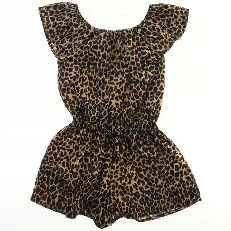 Kort buksedragt med leopardmønster fra Basic needs (str. 122)