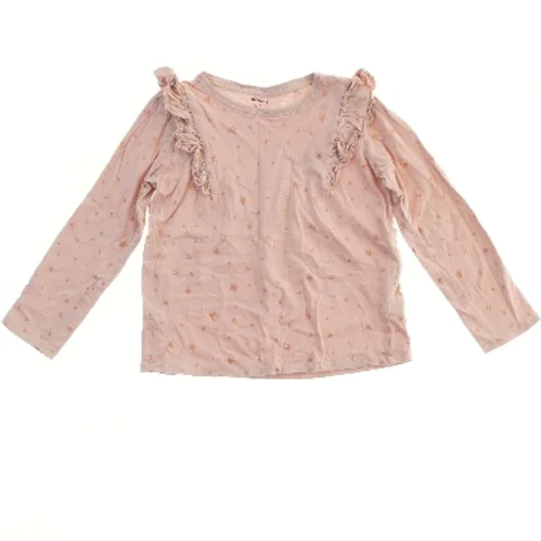 Langærmet bluse med stjerneprint fra Sinsay (str. 122)