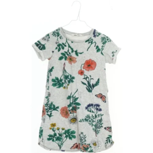 Blomsterkjole til børn fra H&M (str. 110)