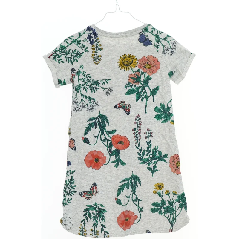Blomsterkjole til børn fra H&M (str. 110)