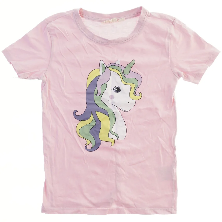 Lyserød T-shirt med enhjørning fra Amy Lucy (str. 122)