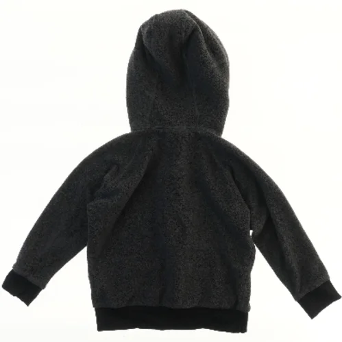 Sort fleece hættetrøje med lynlås fra Cintamani (str. 104)