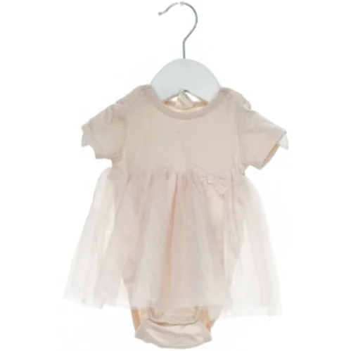 Body med tylskørt fra H&M (str. 56)