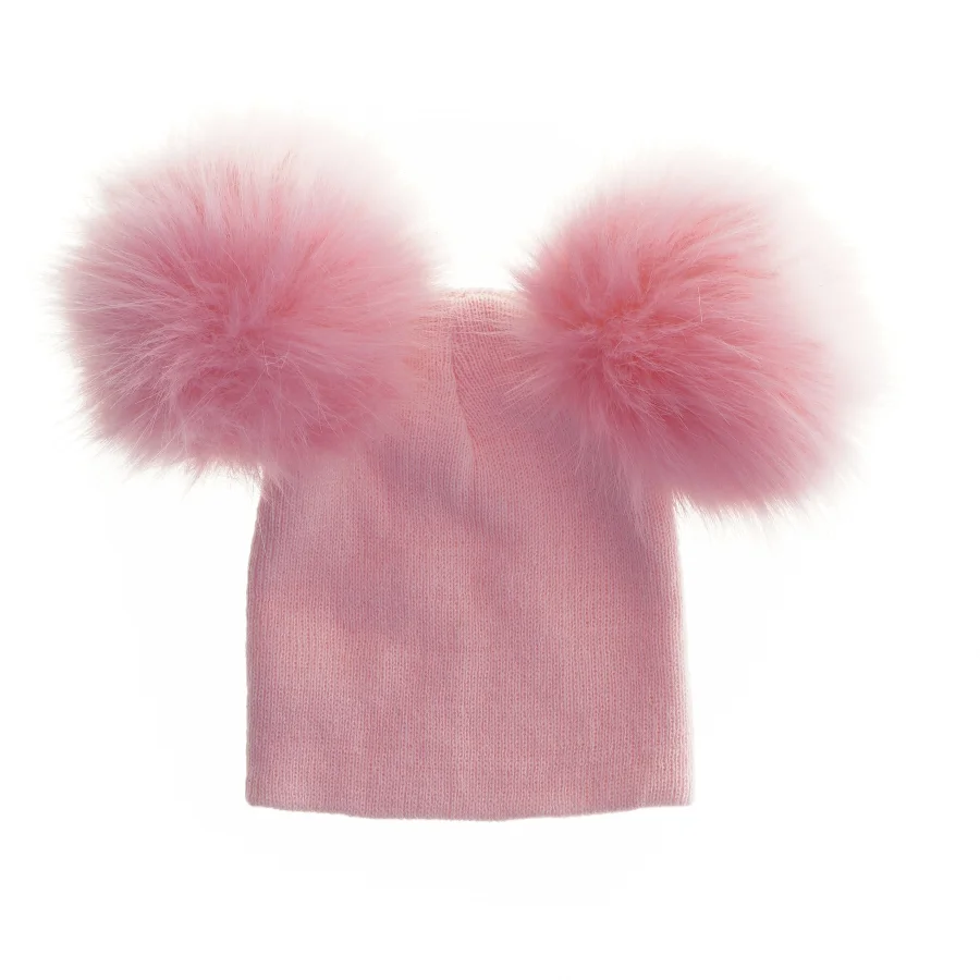 Pink børnehue med pom-poms (str. Ø 15 cm)