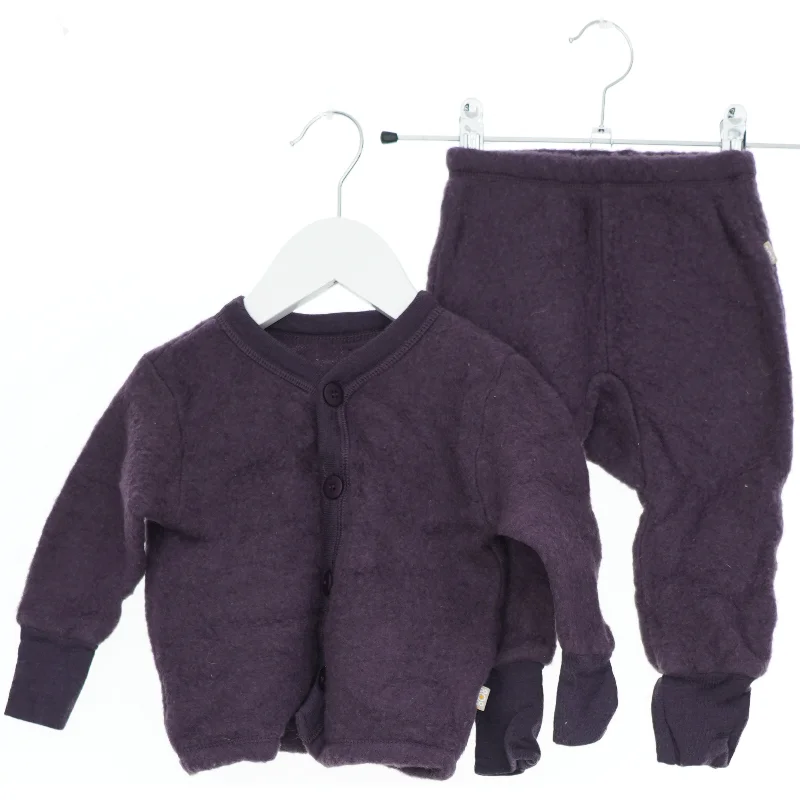 Sæt i uld fra 8O8 (str. 68)