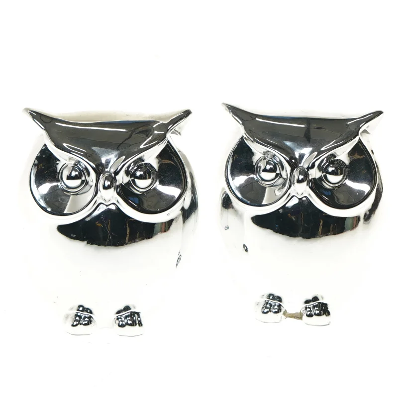 Sølvfarvede uglefiguriner (str. 15 cm)