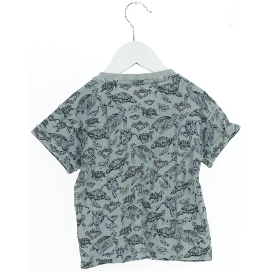 T-shirt med skildpadde print fra Name It (str. 86)
