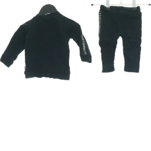 Sæt babytøj (2 stk.) fra Kids Up (str. 74 cm)