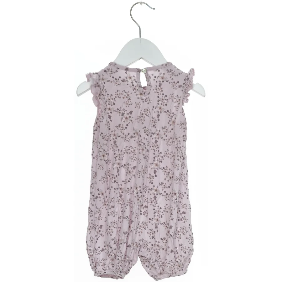 Mønstret Heldragt fra Hust & Claire (str. 74)