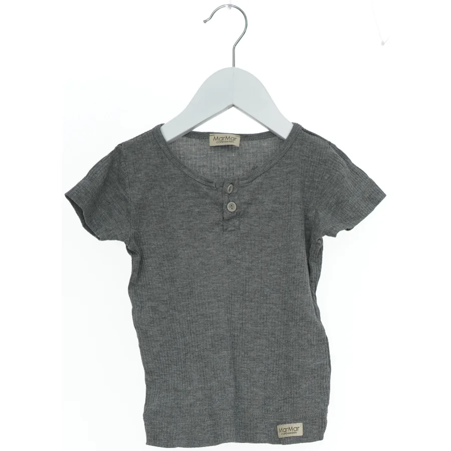 Grå kortærmet T-shirt fra MarMar (str. 92)