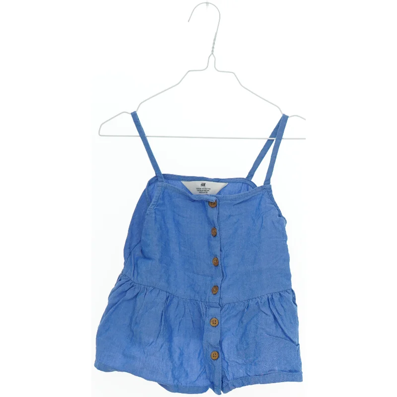 Blåt sommertop fra H&M (str. 128)