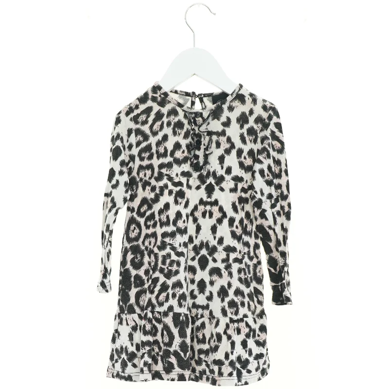 Kjole fra Sofie Schnoor (str. 92 cm)