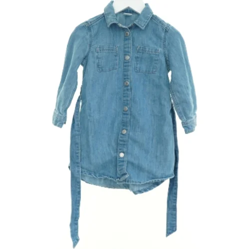 denim Kjole fra h&m (str. 98 cm)