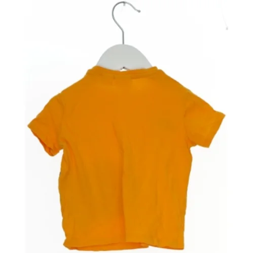 Børne T-shirt med print fra Zara (str. 86)