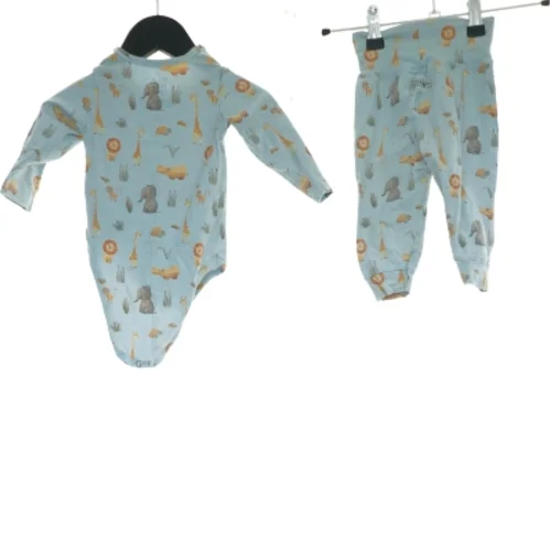 Sæt (2 stk.) fra Hust and clair  (str. 68 cm)