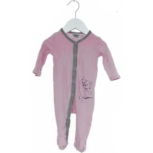 Baby heldragt fra Looney Tunes (str. 62)