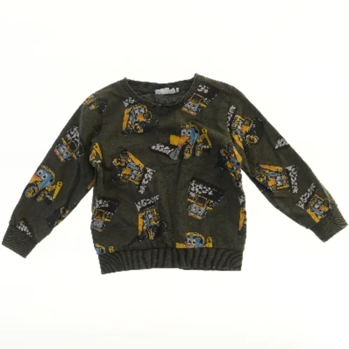 Børnetrøje med gravko mønster fra Name It (str. 110)