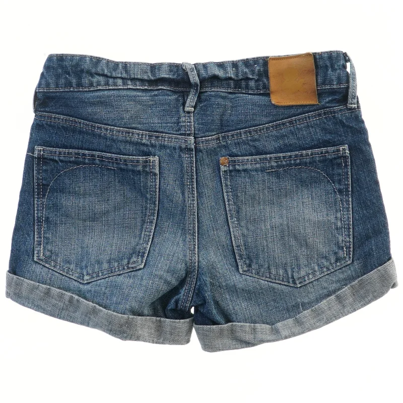 Denim shorts (str. 134)