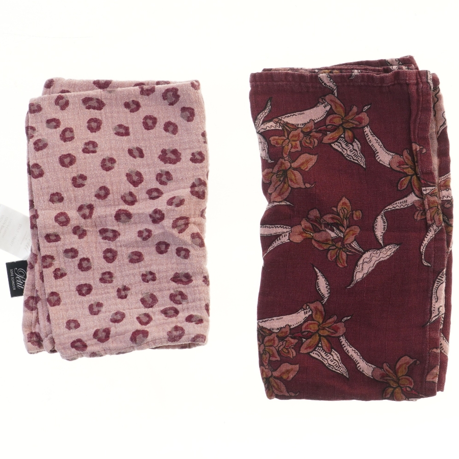 2 stk stofbleer med mønster fra Petit sofie schnoor (str. 60x60 cm)