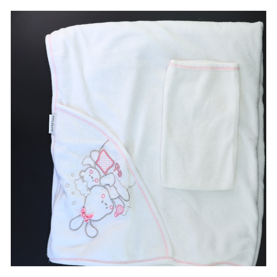 Badekåbe med hætte og baby vaske handske fra Aziz Bebe (str. Badekåbe. 68. og tæppe. 90 x 90 cm)