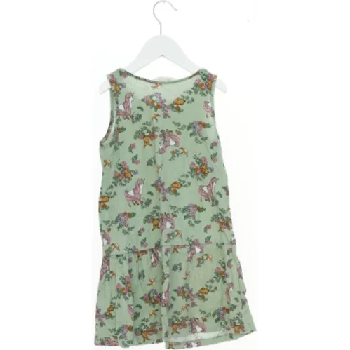 Sommerkjole med enhjørningemotiv fra H&M (str. 110)