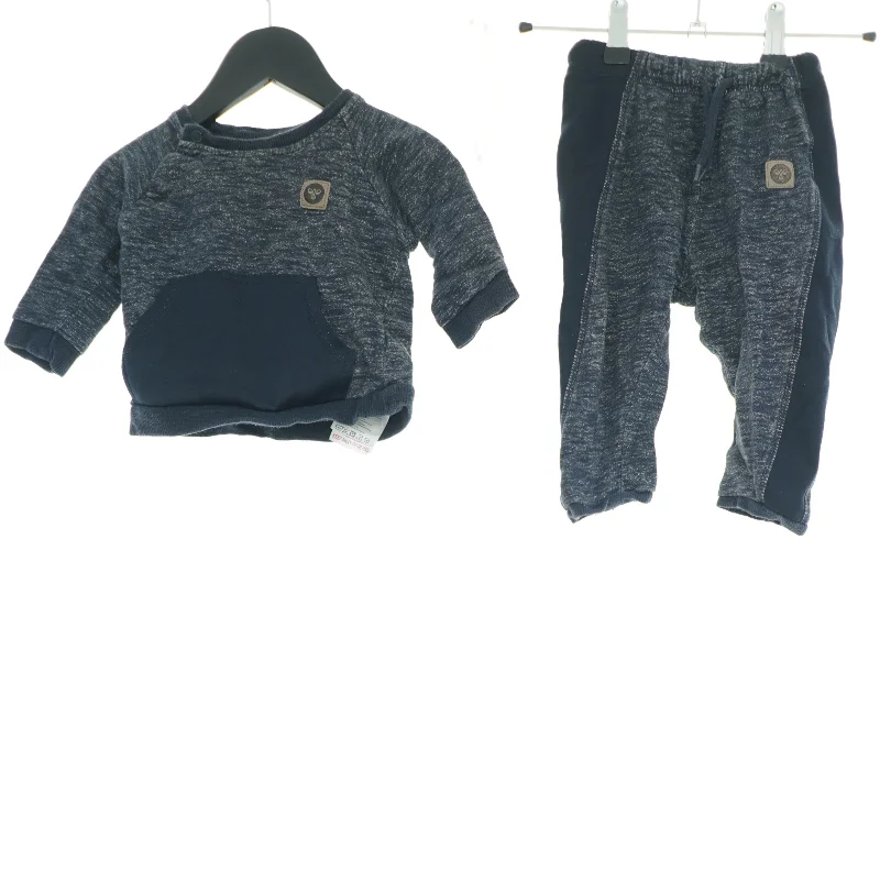 Sæt babytøj (2 stk.) fra Hummel (str. 74 cm)