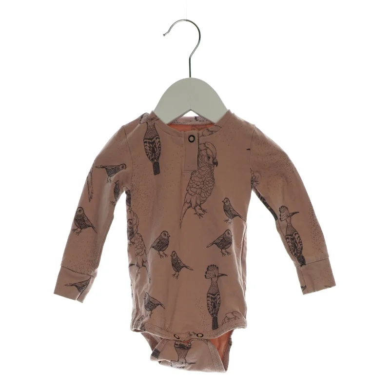 body og bukser fra Fixoni (Str. 68)