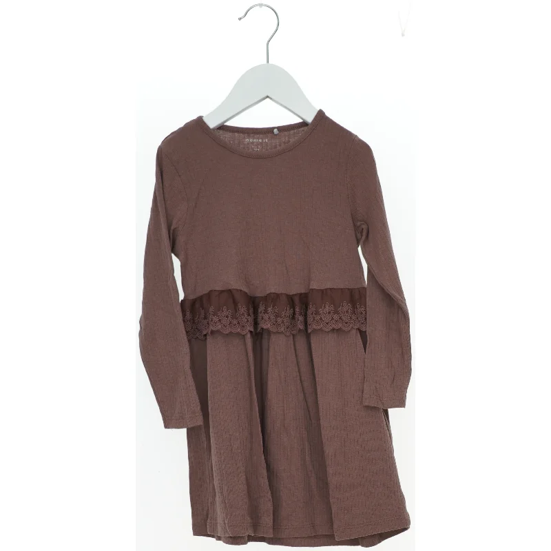 Kjole fra Name It (str. 104 cm)