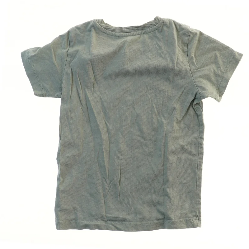 Grøn T-shirt med grafisk tryk fra Name It (str. 116)