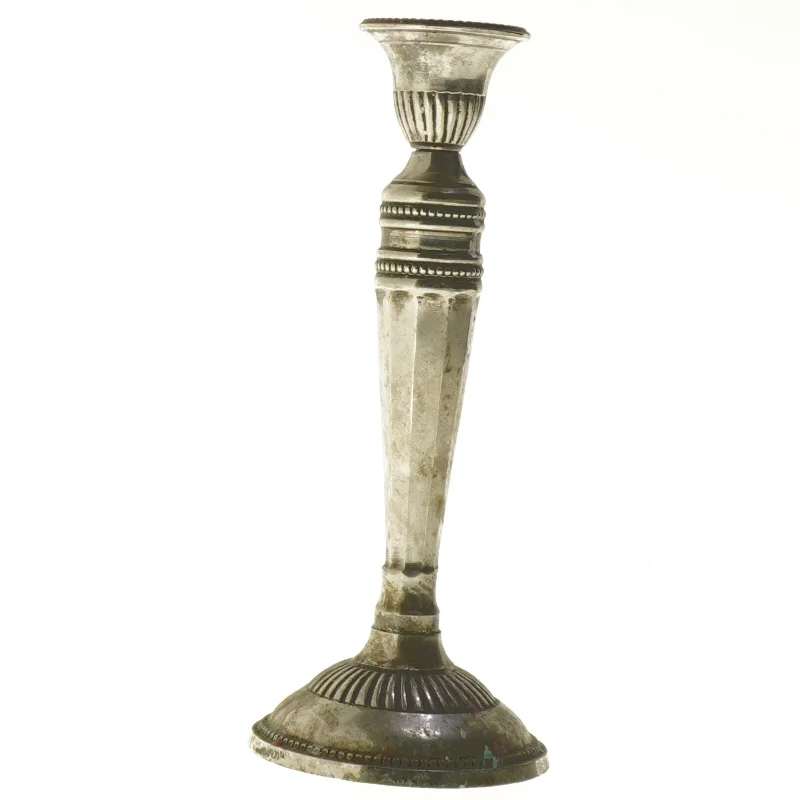 Vintage lysestage i metal (str. 20 cm)