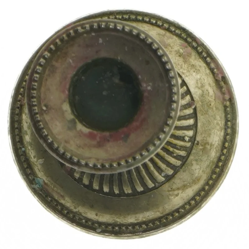 Vintage lysestage i metal (str. 20 cm)