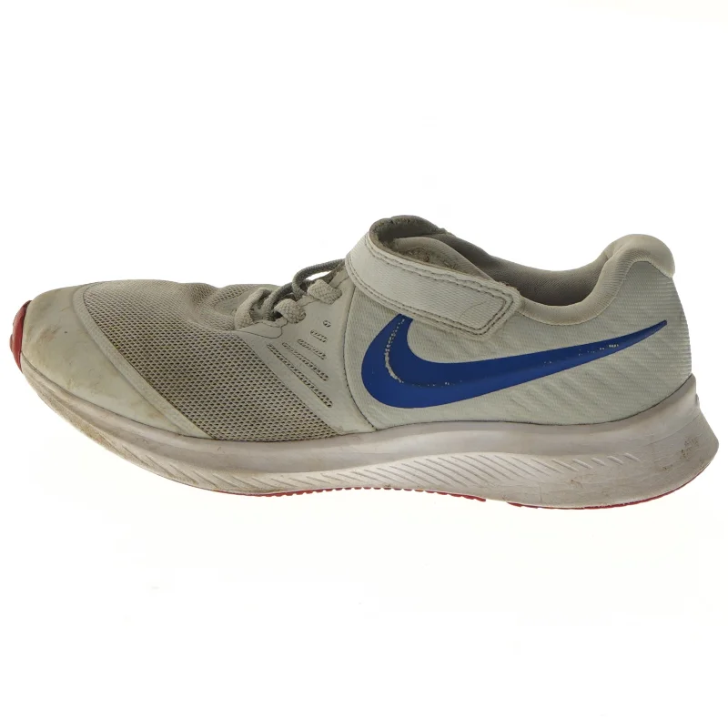 Nike løbesko str. 35 fra Nike (str. 35 )