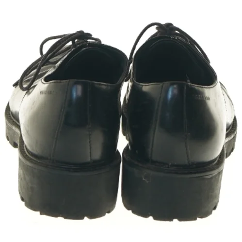 Sorte lædersko fra Vagabond med snørebånd fra Vagabond (str. 41 )