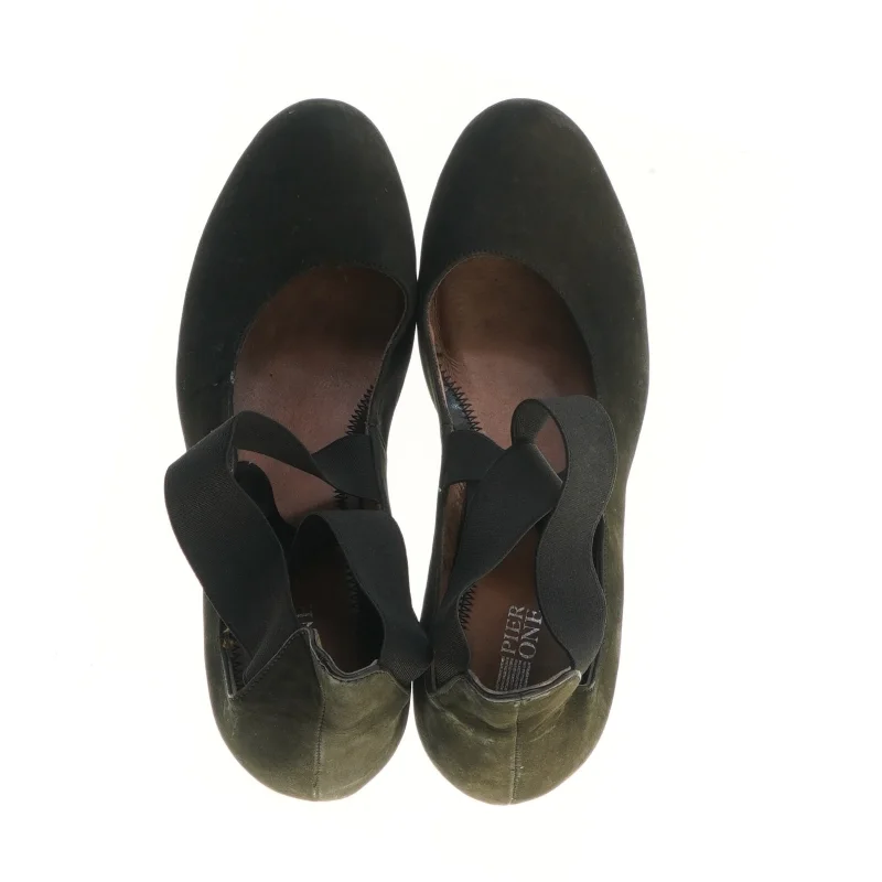 Sorte damesko med hæl fra Pier One (str. 41 )