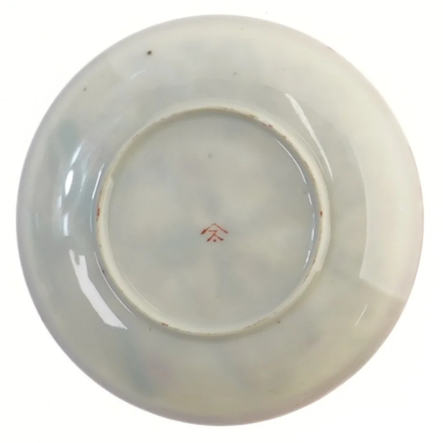 Sæt af dekorative tallerkener (str. Ø 13 cm)