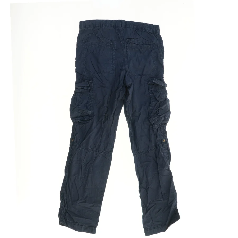 Bukser med lommer fra H&M (str. 158)