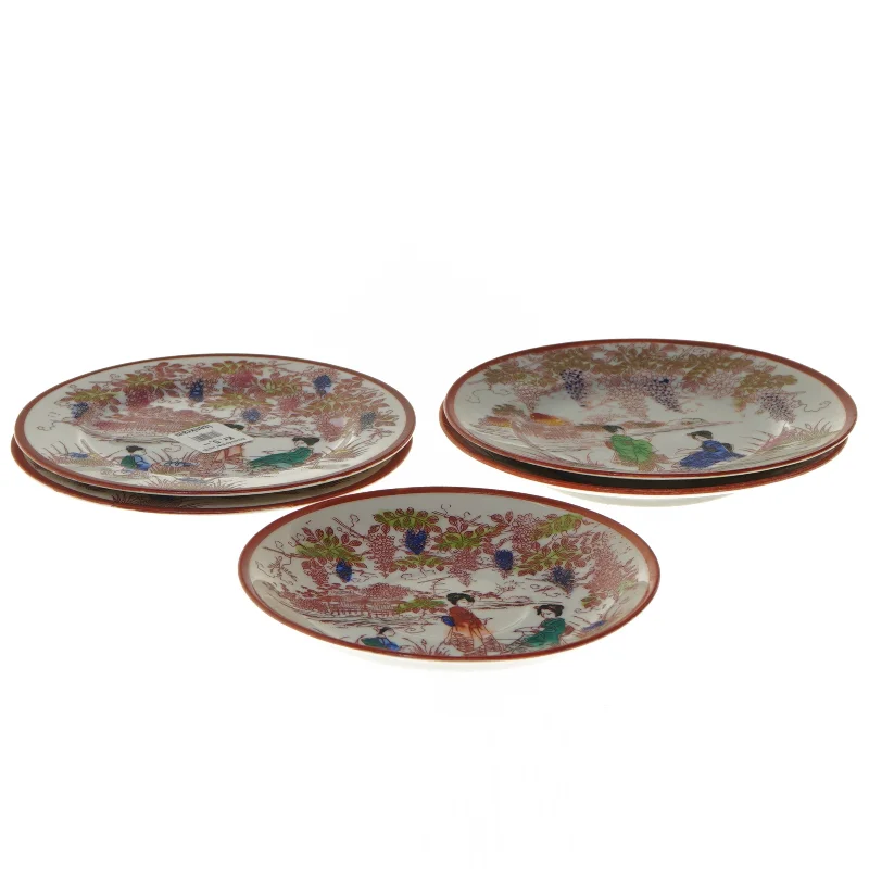 Dekorative porcelænstallerkener (str. Ø 15,5 cm)