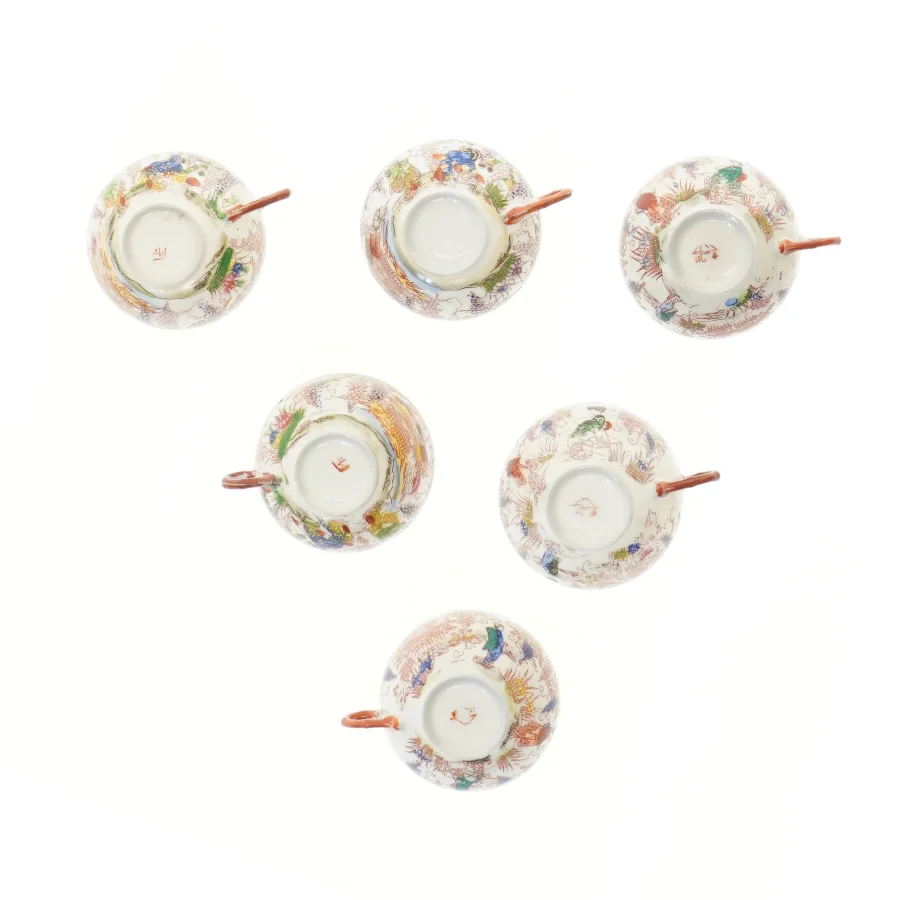 Sæt med 6 kopper med blomstermønster (str. 6 stk Ø 9 cm)